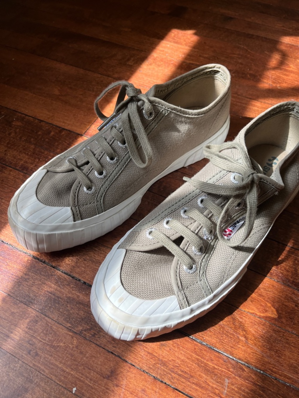 Superga green Canvas Low-Top Sneakers with White Toe Cap